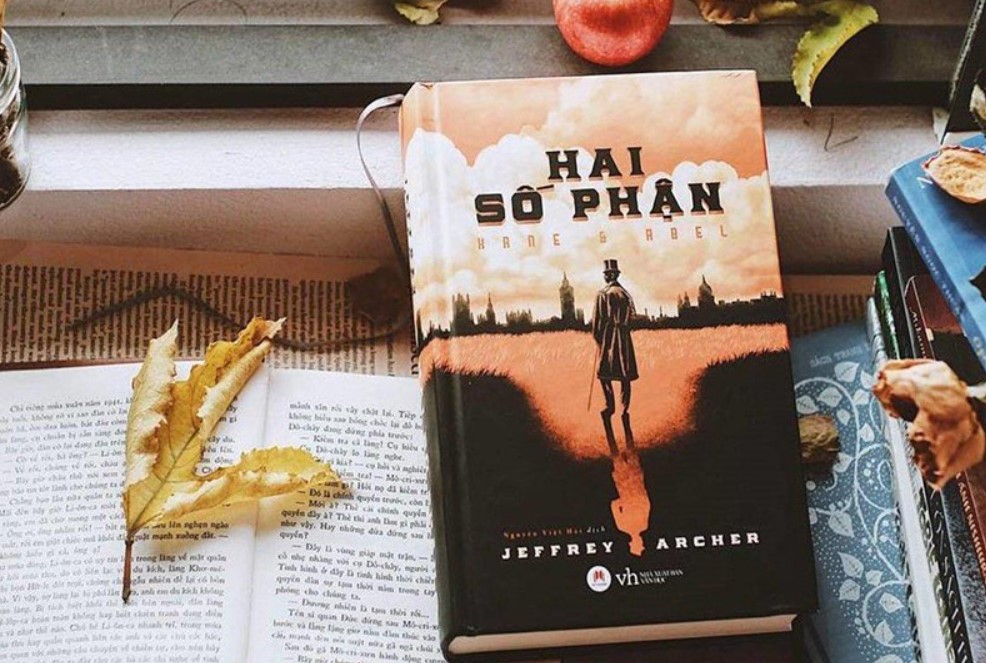 Tiểu thuyết "Hai số phận"